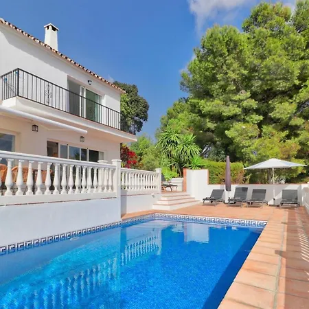 Villa, Private Pool And Great Views Вилла