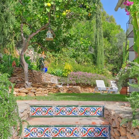 Villa, Private Pool And Great Views Фуэнхирола